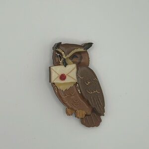 Tangerine Menagerie delivery owl brooch